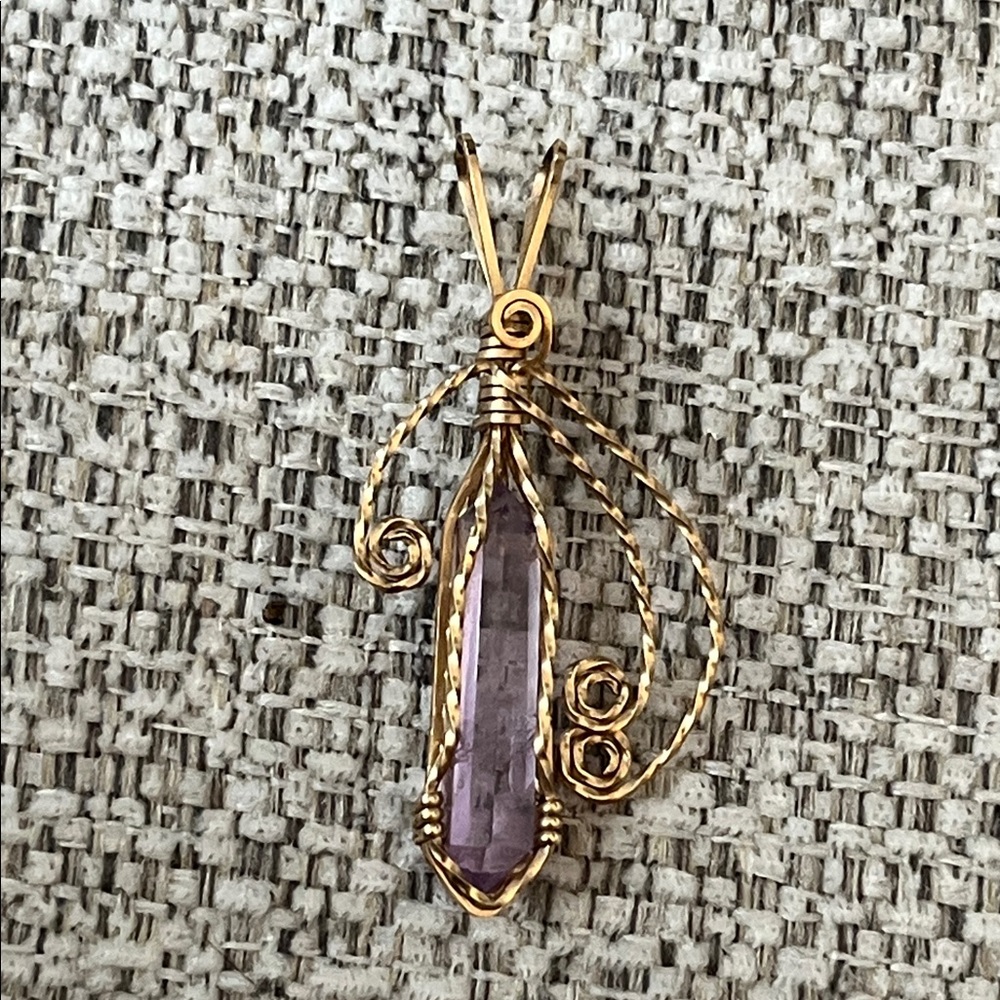 Wire Wrapped Amethyst‎ Pendant